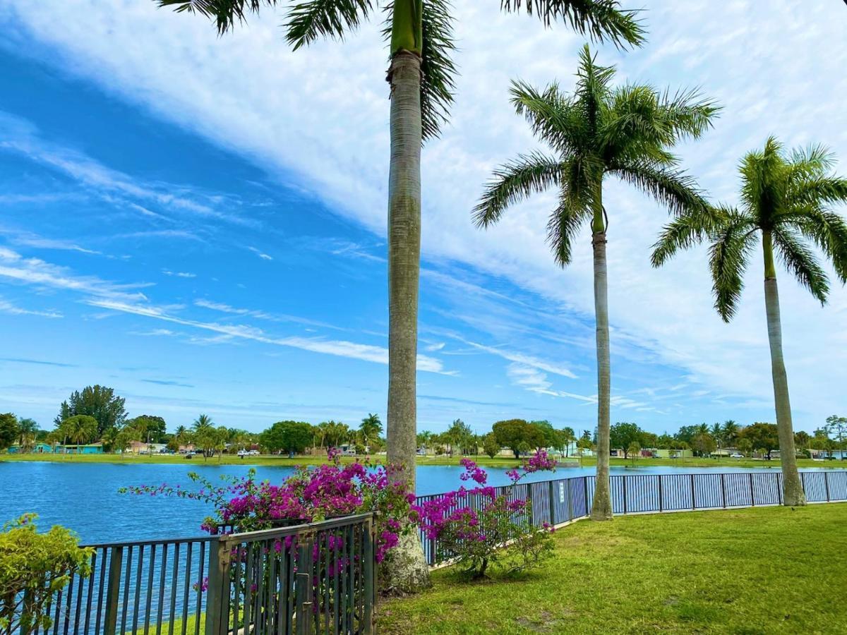 Royal Inn Hotel Royal Palm Beach Luaran gambar